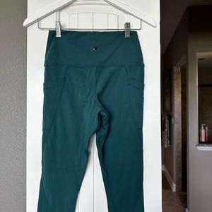 Glyder, crop leggings, teal green, excellent condition, no pilling, small